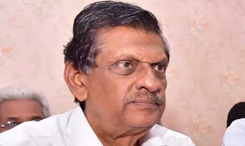 വിമാനയാത്രാ വിവാദത്തിൽ നിന്ന് രക്ഷിച്ചത് കെ.എം.മാണി, പി.ജെ ജോസഫ് പിന്നീട് ചതിയനായി മാറി; കുറ്റപ്പെടുത്തലുമായി കേരള കോൺഗ്രസ് (എം) മുഖപത്രം