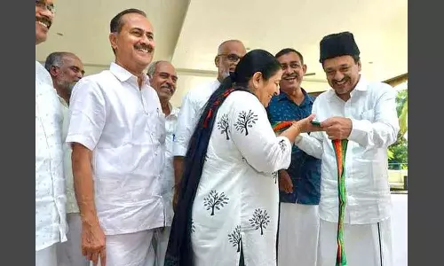 വിദ്വേഷവും വിഭാഗീയതയുമല്ല, ഒരുമയും സ്നേഹവുമാണ് വിജയത്തിന്റെ മാനദണ്ഡമെന്ന് തെളിഞ്ഞു: സാദിഖലി തങ്ങൾ വിദ്വേഷവും വിഭാഗീയതയുമല്ല, ഒരുമയും സ്നേഹവുമാണ് വിജയത്തിന്റെ മാനദണ്ഡമെന്ന് തെളിഞ്ഞു: സാദിഖലി തങ്ങൾ