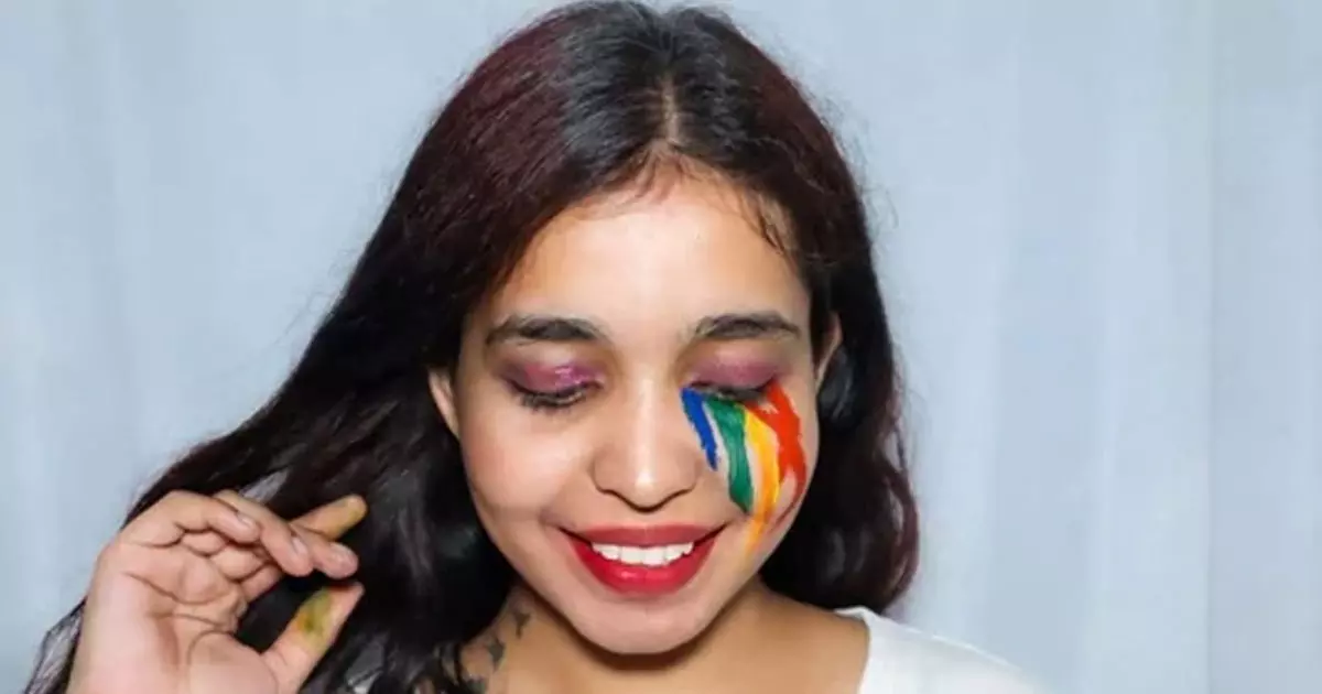 ഹിന്ദുയിസത്തിന് എതിര്, ഹിന്ദു ജനസംഖ്യ കുറയ്ക്കും; സ്വയം വിവാഹം കഴിക്കാനൊരുങ്ങിയ യുവതിക്കെതിരെ ബി.ജെ.പി നേതാവ്