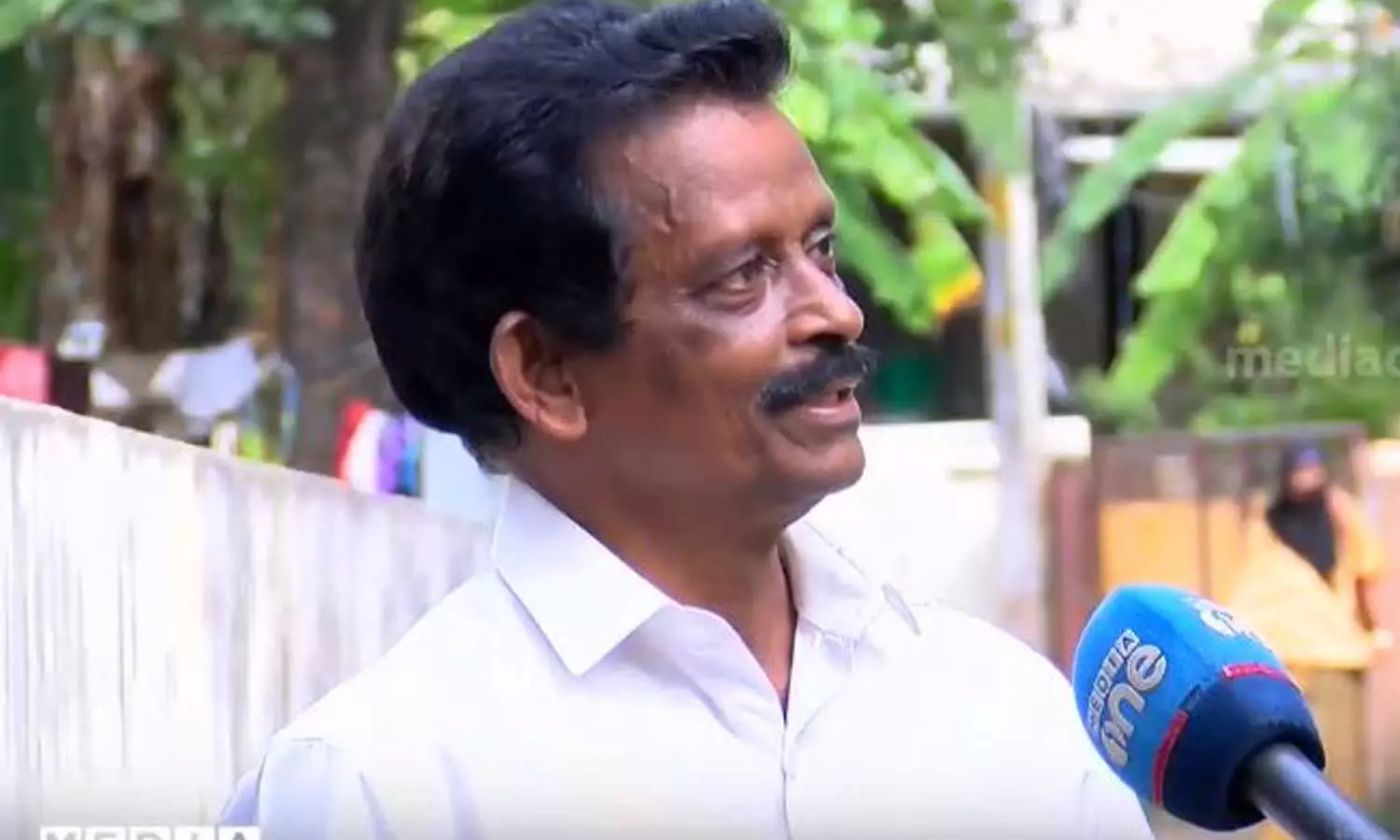 ഹൈക്കോടതി ഉത്തരവ് മറികടന്ന് വാടക കെട്ടിടത്തിൽ നിന്ന് സർക്കാർ ഇറക്കിവിട്ടതായി പരാതി ഹൈക്കോടതി ഉത്തരവ് മറികടന്ന് വാടക കെട്ടിടത്തിൽ നിന്ന് സർക്കാർ ഇറക്കിവിട്ടതായി പരാതി