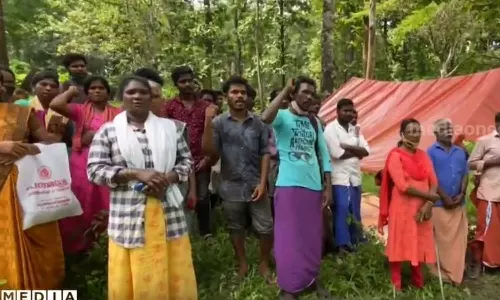 കുടിൽകെട്ടി സമരം അനുവദിക്കില്ല; ഭൂസമരത്തിനെതിരെ തോട്ടം തൊഴിലാളികൾ