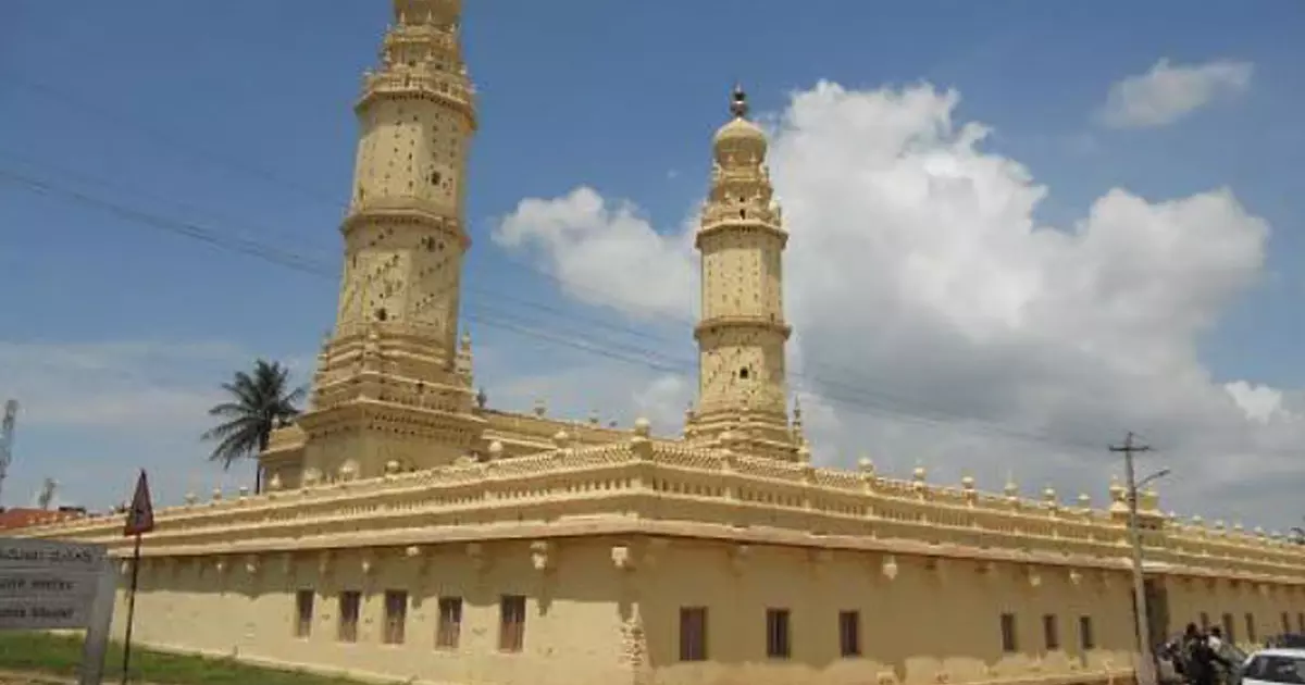 ഹനുമാൻ ക്ഷേത്രമെന്ന് അവകാശവാദം; ശ്രീരംഗപട്ടണത്ത് ടിപ്പു പണിത പള്ളിക്കെതിരെയും ഹിന്ദുത്വ സംഘടനകൾ