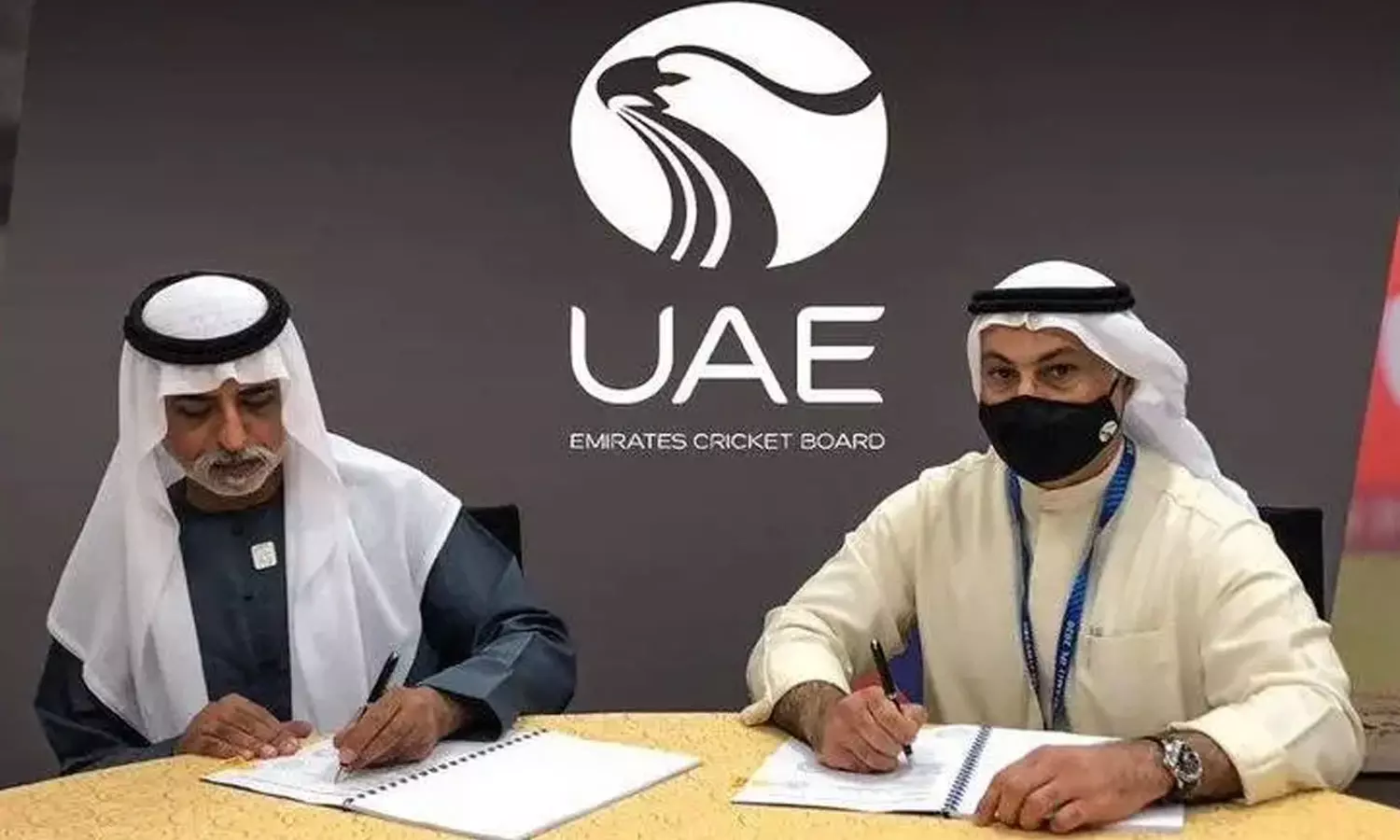 വരുന്നു, ഐ.പി.എൽ മാതൃകയിൽ യു.എ.ഇയുടെ ട്വന്റി 20 ക്രിക്കറ്റ് ലീഗ്; ടീമുകളുമായി ഇന്ത്യൻ ഫ്രാഞ്ചൈസികൾ വരുന്നു, ഐ.പി.എൽ മാതൃകയിൽ യു.എ.ഇയുടെ ട്വന്റി 20 ക്രിക്കറ്റ് ലീഗ്; ടീമുകളുമായി ഇന്ത്യൻ ഫ്രാഞ്ചൈസികൾ