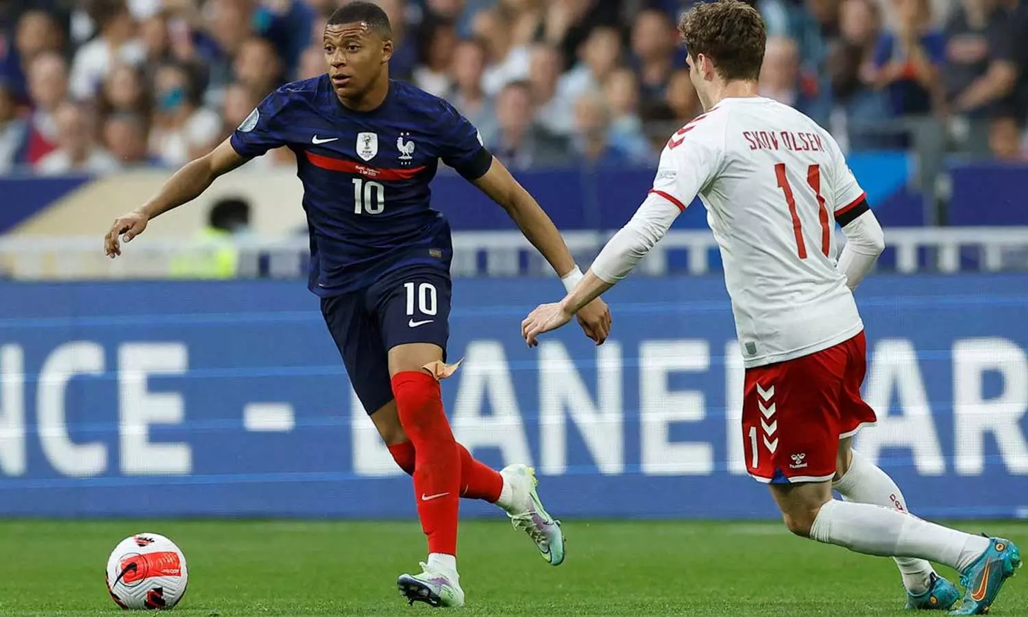 1705 കോടി; കിലിയൻ എംബാപെ, ലോകത്തെ ഏറ്റവും മൂല്യമുള്ള ഫുട്‌ബോൾ താരം