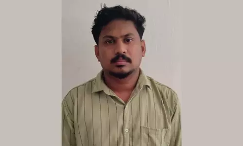 സ്വന്തം വീട്‌ കുത്തിത്തുറന്ന് മോഷണം: യുവാവ്  പിടിയില്‍