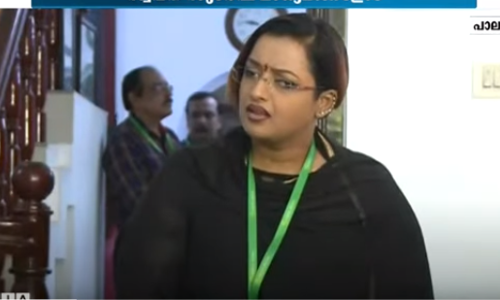 സരിതയെ എനിക്കറിയില്ല, ഒരു കാര്യവുമില്ലാതെ എന്‍റെ പിറകെ നടക്കുകയാണ്; സ്വപ്ന സുരേഷ്