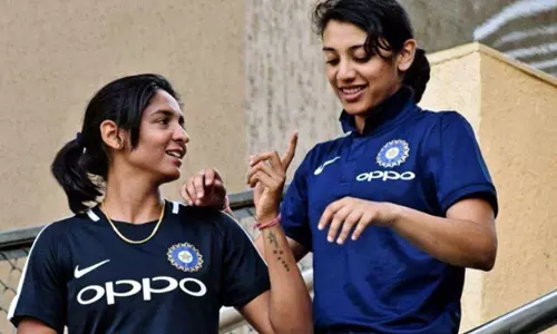 ഇന്ത്യന്‍ വനിതാ ക്രിക്കറ്റ് ടീമിനെ ഹര്‍മന്‍പ്രീത് നയിക്കും; സ്മൃതി മന്ഥാന വൈസ് ക്യാപ്റ്റന്‍