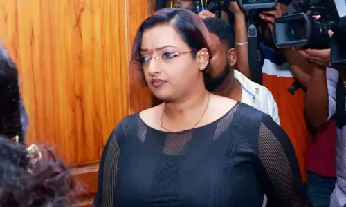 എവിടന്ന് പൊട്ടുമെന്ന് നാളെ നോക്കാം; വോയ്സ് ക്ലിപ്പിൽ സ്വപ്‌ന സുരേഷ്