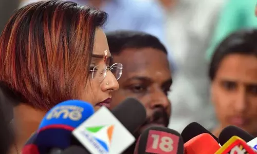 ഷാജി കിരൺ വന്നത് വന്നത് യുപി രജിസ്‌ട്രേഷനുള്ള ടൊയോട്ടയിൽ, ഒത്തുതീർപ്പിന് വഴങ്ങണം എന്നാവശ്യപ്പെട്ടു; ജാമ്യഹർജിയിൽ സ്വപ്‌ന