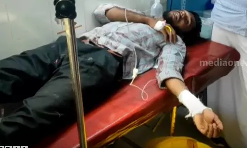 കോഴിക്കോട് നാദാപുരത്ത് പെൺകുട്ടിക്ക് വെട്ടേറ്റു, ആക്രമിച്ച യുവാവ് ആത്മത്യക്ക് ശ്രമിച്ചു