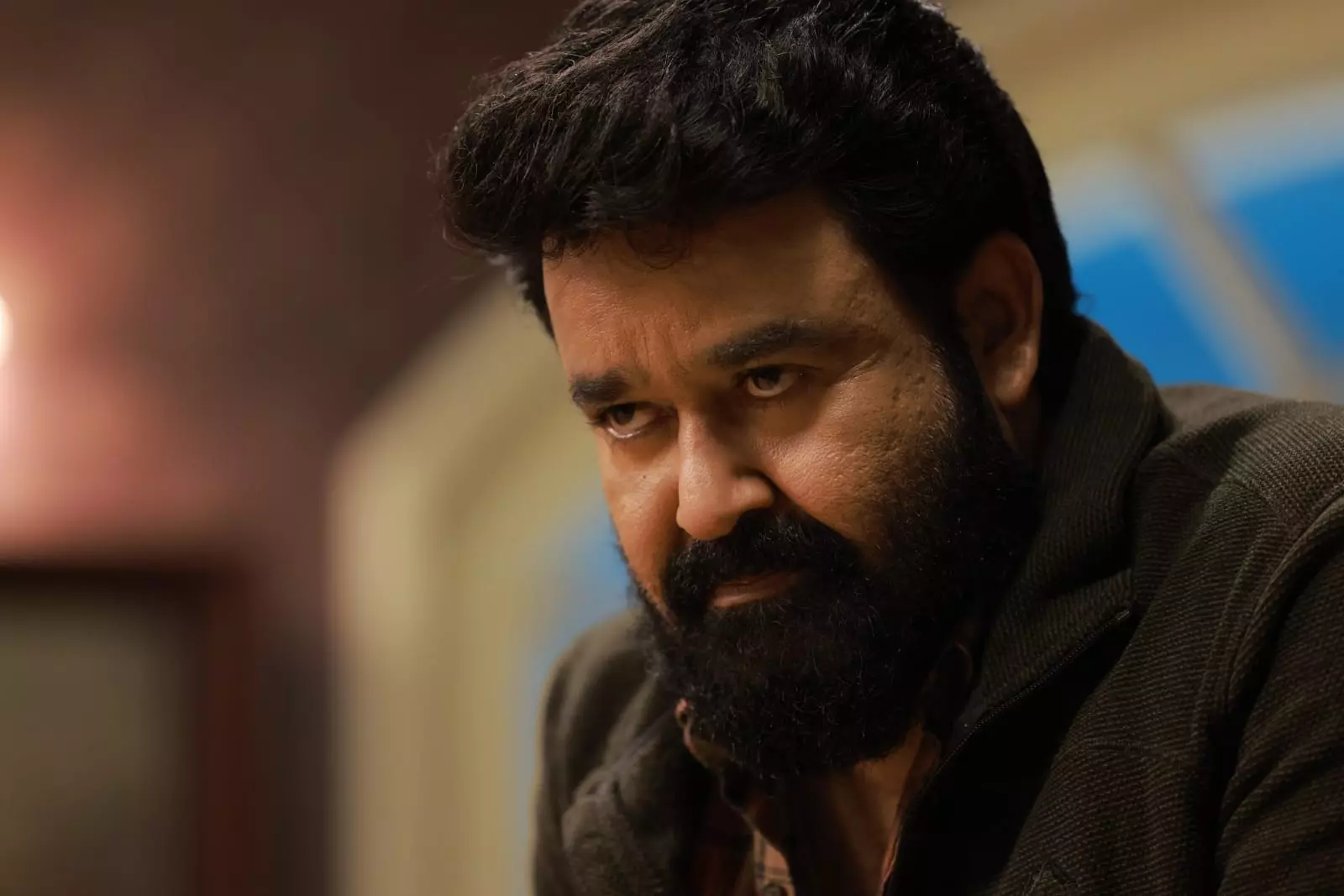 ആനക്കൊമ്പ് കേസില് മോഹന്ലാല് വിചാരണ നേരിടണം ആനക്കൊമ്പ് കേസില് മോഹന്ലാല് വിചാരണ നേരിടണം