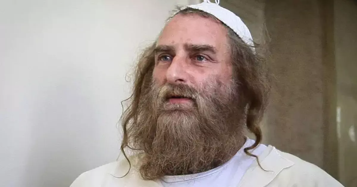 ആറു ഭാര്യമാരും 18 മക്കളും; പീഡനക്കേസിൽ ജയിലിലായ ഇസ്രായേൽ കൾട്ട് നേതാവ് മരിച്ചു