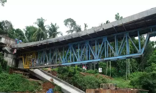 കൂളിമാട് പാലത്തിന്‍റെ ബീം തകര്‍ന്നുവീണ സംഭവം: വിജിലന്‍സ് റിപ്പോർട്ട് തിരിച്ചയച്ച് പൊതുമരാമത്ത് മന്ത്രി