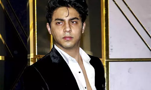 നിങ്ങളെന്നെ അന്താരാഷ്ട്ര മയക്കുമരുന്ന് കടത്തുകാരനാക്കിയില്ലേ, എന്തു തെറ്റാണ് ഞാന്‍ ചെയ്തത്? മൗനം വെടിഞ്ഞ് ആര്യന്‍ ഖാന്‍