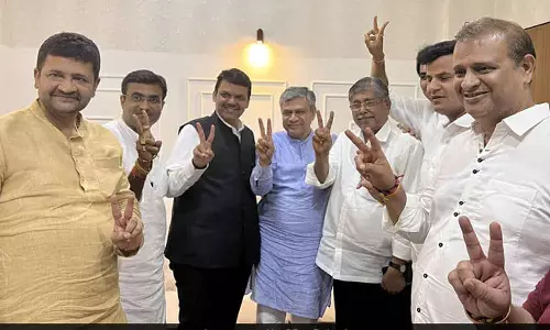 രാജ്യസഭാ തെരഞ്ഞെടുപ്പ്: മഹാരാഷ്ട്രയിൽ ഭരണകക്ഷിക്ക് തിരിച്ചടി; ഹരിയാനയിൽ നാടകീയ വഴിത്തിരിവ് രാജ്യസഭാ തെരഞ്ഞെടുപ്പ്: മഹാരാഷ്ട്രയിൽ ഭരണകക്ഷിക്ക് തിരിച്ചടി; ഹരിയാനയിൽ നാടകീയ വഴിത്തിരിവ്