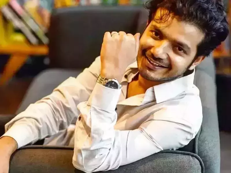 നമുക്ക് കോടതിയിൽ കാണാം; നായകനായി ശ്രീനാഥ് ഭാസി നമുക്ക് കോടതിയിൽ കാണാം; നായകനായി ശ്രീനാഥ് ഭാസി