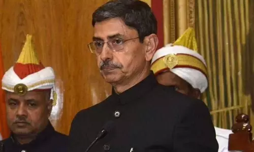 സനാതൻ ധർമ്മമാണ് ഇന്ത്യയെ നയിക്കുന്നതെന്ന്  തമിഴ്നാട് ഗവർണർ; പ്രസ്താവന പിൻവലിച്ച് മാപ്പ് പറയണമെന്ന് ഡി.എം.കെ