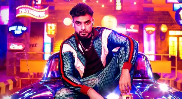 ടൊവിനോയുടെ തല്ലുമാല ആഗസ്ത് 12ന് തിയറ്ററുകളില് ടൊവിനോയുടെ തല്ലുമാല ആഗസ്ത് 12ന് തിയറ്ററുകളില്