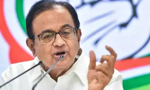 ഡല്‍ഹി പൊലീസിന്‍റെ കയ്യേറ്റം: ചിദംബരത്തിന്‍റെ വാരിയെല്ലിന് പരിക്ക്