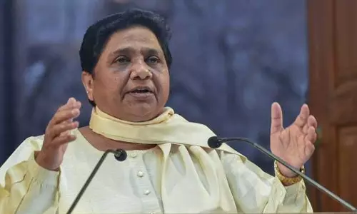 വീടുകള്‍ ബുള്‍ഡോസര്‍ കൊണ്ട് തകര്‍ക്കുന്നത് നിയമവിരുദ്ധം, ലക്ഷ്യമിടുന്നത് ഒരു സമുദായത്തെ: മായാവതി