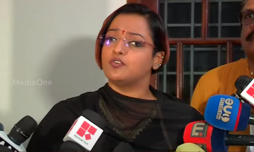 ഞാനും മുഖ്യമന്ത്രിയും കുടുംബവും ക്ലിഫ് ഹൗസിൽ ഒരുമിച്ചിരുന്ന് പല കാര്യങ്ങളും തീരുമാനിച്ചിട്ടുണ്ട്- സ്വപ്ന സുരേഷ്