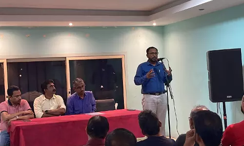 ബുള്‍ഡോസറുകള്‍ കൊണ്ട് സമരവീര്യത്തെ   തകര്‍ക്കാനാവില്ലെന്ന് പ്രവാസി സാംസ്‌കാരിക വേദി