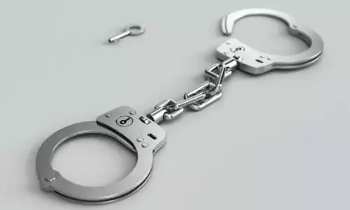 അവിഹിത ബന്ധമെന്ന് ആരോപണം: ഛത്തീസ്ഗഢിൽ പുരുഷനെയും യുവതിയെയും നഗ്നരാക്കി നടത്തി