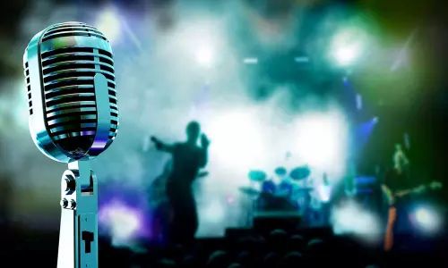 യുംനാസ് മ്യൂസിക് ഈവ് വ്യാഴാഴ്ച