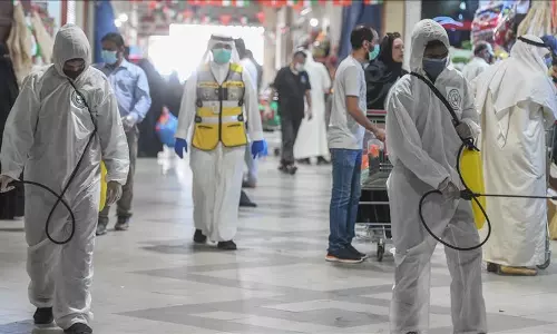 കോവിഡ് കേസുകൾ വർധിക്കുന്നു; സ്ഥിതിഗതികൾ സൂക്ഷ്മമായി നിരീക്ഷിക്കുന്നതായി കുവൈത്ത് ആരോഗ്യമന്ത്രാലയം