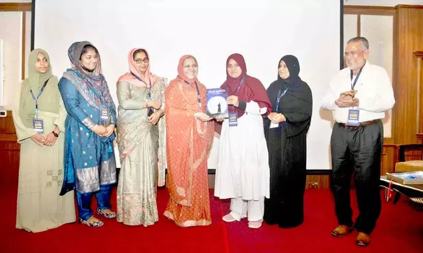 അല്‍ മുസ്ലിമ; ചരിത്രവും വര്‍ത്തമാനവും  മാഗസിന്‍ പ്രകാശനം ചെയ്തു