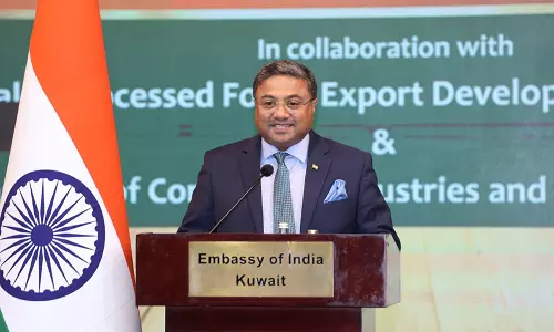 കോവിഡ് കാല സഹായത്തിന് പ്രത്യുപകാരം; കുവൈത്തിന് ആവശ്യമായതെല്ലാം നല്കാമെന്ന് ഇന്ത്യ കോവിഡ് കാല സഹായത്തിന് പ്രത്യുപകാരം; കുവൈത്തിന് ആവശ്യമായതെല്ലാം നല്കാമെന്ന് ഇന്ത്യ