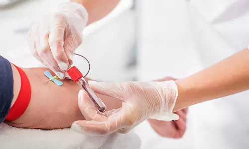 ലോക രക്തദാന ദിനാചരണം; ദുബൈയില് കെ.എം.സി.സി മെഗാ രക്തദാന ക്യാമ്പ് സംഘടിപ്പിച്ചു ലോക രക്തദാന ദിനാചരണം; ദുബൈയില് കെ.എം.സി.സി മെഗാ രക്തദാന ക്യാമ്പ് സംഘടിപ്പിച്ചു