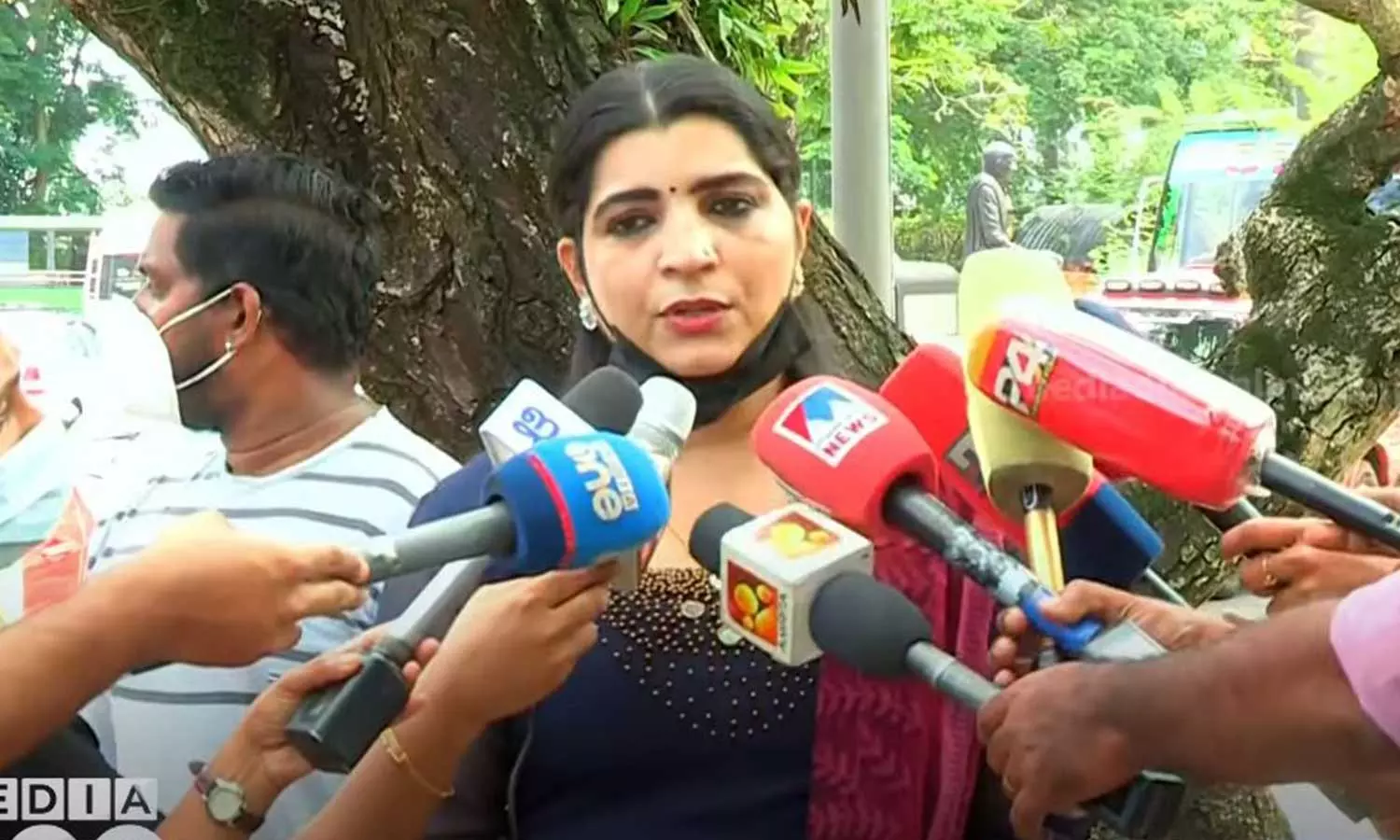 മുഖ്യമന്ത്രിക്ക് കേസിൽ പങ്കില്ലെന്ന് ജയിലിൽ വച്ച് സ്വപ്ന പറഞ്ഞു-സരിത മുഖ്യമന്ത്രിക്ക് കേസിൽ പങ്കില്ലെന്ന് ജയിലിൽ വച്ച് സ്വപ്ന പറഞ്ഞു-സരിത