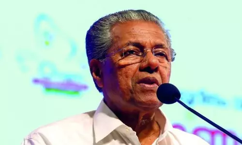 പ്രവാസികളെ ബഹിഷ്കരിക്കുന്നത് കണ്ണിൽ ചോരയില്ലാത്ത ക്രൂരത; ലോക കേരള സഭയിൽ നിന്ന് പ്രതിപക്ഷം വിട്ടുനിന്നതിനെതിരെ മുഖ്യമന്ത്രി പ്രവാസികളെ ബഹിഷ്കരിക്കുന്നത് കണ്ണിൽ ചോരയില്ലാത്ത ക്രൂരത; ലോക കേരള സഭയിൽ നിന്ന് പ്രതിപക്ഷം വിട്ടുനിന്നതിനെതിരെ മുഖ്യമന്ത്രി