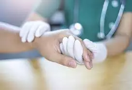 അര്‍ബുദ രോഗികളുടെ പരിചരണത്തിനായി കുവൈത്തില്‍  രണ്ടായിരത്തിലേറെ നഴ്സുമാര്‍ക്ക് പ്രത്യേക പരിശീലനം