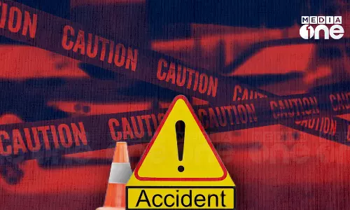 ആംബുലൻസ് കെ.എസ്.ആർ.ടി.സി ബസിലിടിച്ച് നവജാത ശിശു മരിച്ചു