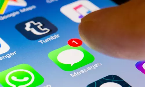 പൊലീസിന്റെയും സര്ക്കാരിന്റെയും പേരില്വരുന്ന വ്യാജ സന്ദേശങ്ങള്ക്കെതിരെ മുന്നറിയിപ്പുമായി യു.എ.ഇ പൊലീസിന്റെയും സര്ക്കാരിന്റെയും പേരില്വരുന്ന വ്യാജ സന്ദേശങ്ങള്ക്കെതിരെ മുന്നറിയിപ്പുമായി യു.എ.ഇ