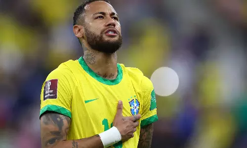 എന്റെ പത്താം നമ്പര് ജഴ്സി നിനക്കുള്ളത്; നെയ്മര് വിരമിക്കുമെന്ന സൂചന നല്കി സഹതാരം എന്റെ പത്താം നമ്പര് ജഴ്സി നിനക്കുള്ളത്; നെയ്മര് വിരമിക്കുമെന്ന സൂചന നല്കി സഹതാരം