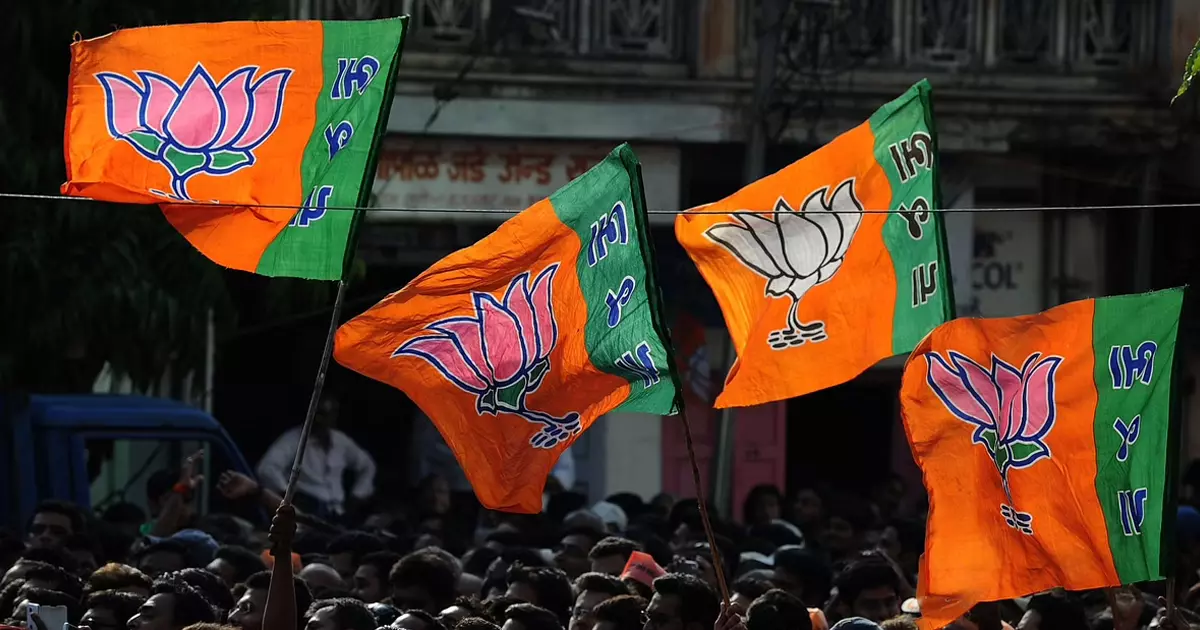 മഹാരാഷ്ട്ര നിയമസഭാ കൗൺസിൽ തെരഞ്ഞെടുപ്പ്: നേട്ടം കൊയ്ത് ബി.ജെ.പി, മഹാ വികാസ് അഖാഡി സഖ്യത്തിന് തിരിച്ചടി മഹാരാഷ്ട്ര നിയമസഭാ കൗൺസിൽ തെരഞ്ഞെടുപ്പ്: നേട്ടം കൊയ്ത് ബി.ജെ.പി, മഹാ വികാസ് അഖാഡി സഖ്യത്തിന് തിരിച്ചടി