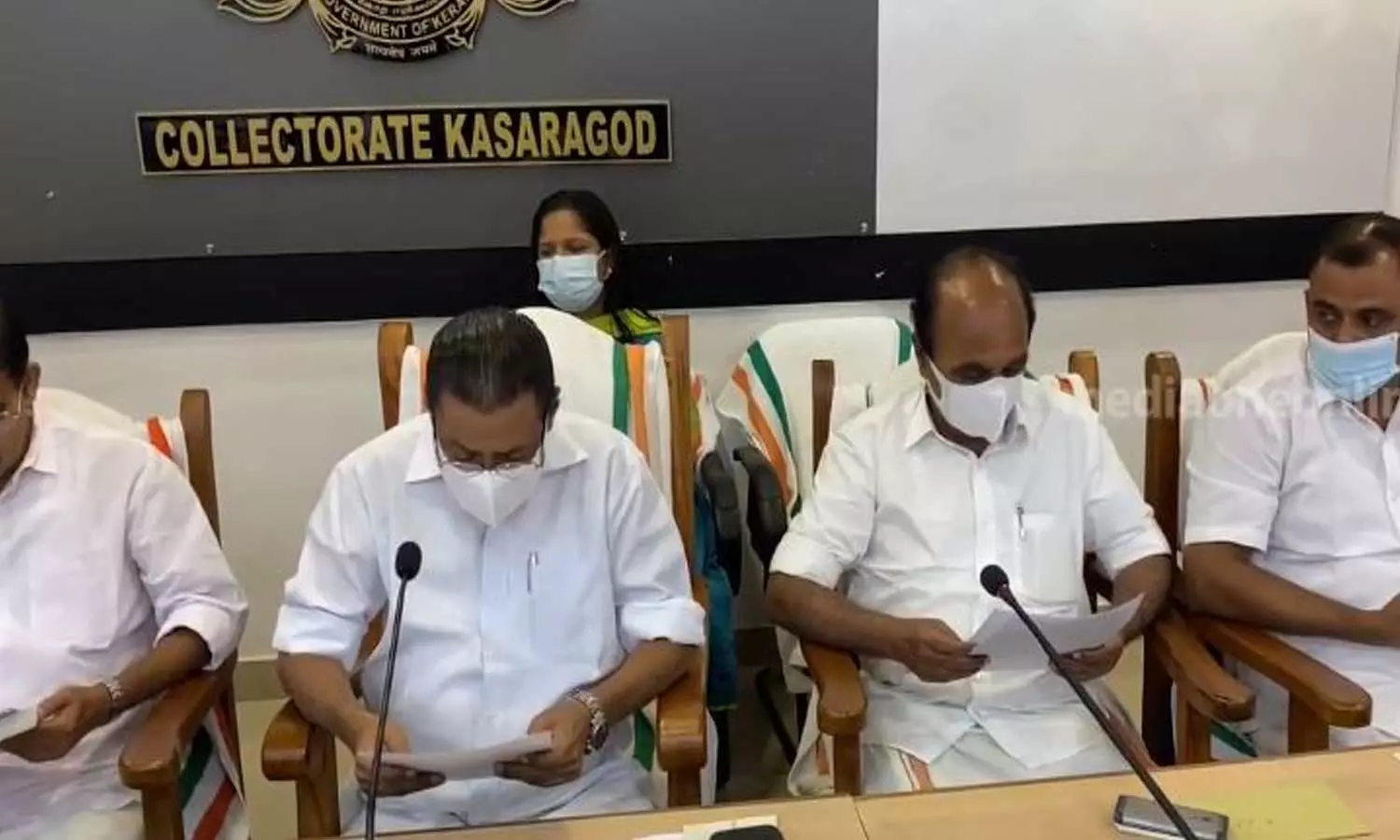 എൻഡോസൾഫാൻ; ദുരിത ബാധിതരുടെ പട്ടികയിലില്ലാത്ത രോഗികൾക്ക് സൗജന്യ ചികിത്സയ്ക്കായി മെഡിക്കൽ ബോർഡ് രൂപീകരിക്കും എൻഡോസൾഫാൻ; ദുരിത ബാധിതരുടെ പട്ടികയിലില്ലാത്ത രോഗികൾക്ക് സൗജന്യ ചികിത്സയ്ക്കായി മെഡിക്കൽ ബോർഡ് രൂപീകരിക്കും