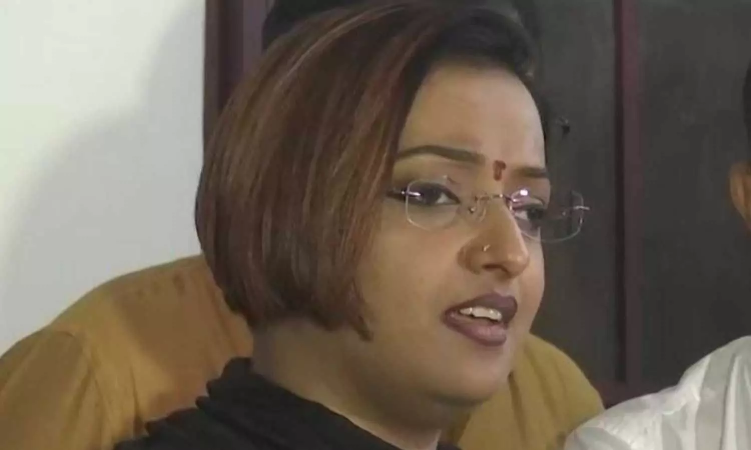 സ്വർണക്കടത്ത് കേസിൽ സി.ബി.ഐ അന്വേഷണം വേണമെന്ന് സ്വപ്ന സുരേഷ് സ്വർണക്കടത്ത് കേസിൽ സി.ബി.ഐ അന്വേഷണം വേണമെന്ന് സ്വപ്ന സുരേഷ്