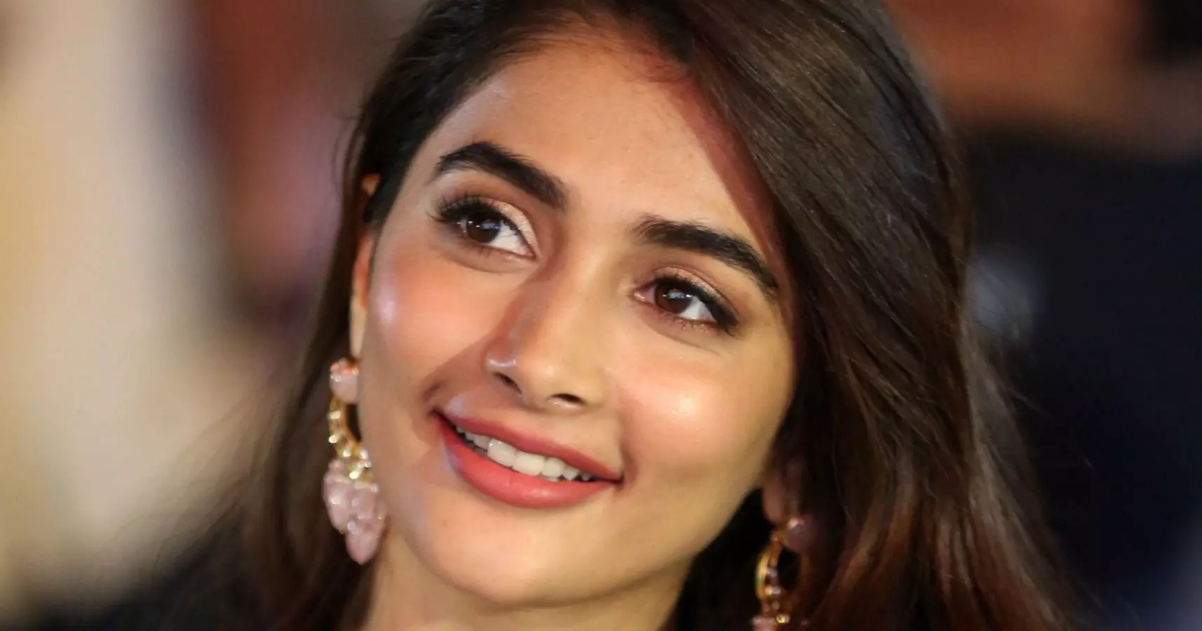 പൂജ ഹെഗ്ഡെ പൂജ ഹെഗ്ഡെ