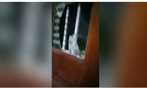 കോഴിക്കോട് സിപിഎം ലോക്കൽ സെക്രട്ടറിയുടെ വീടിന് നേരെ ബോംബേറ്