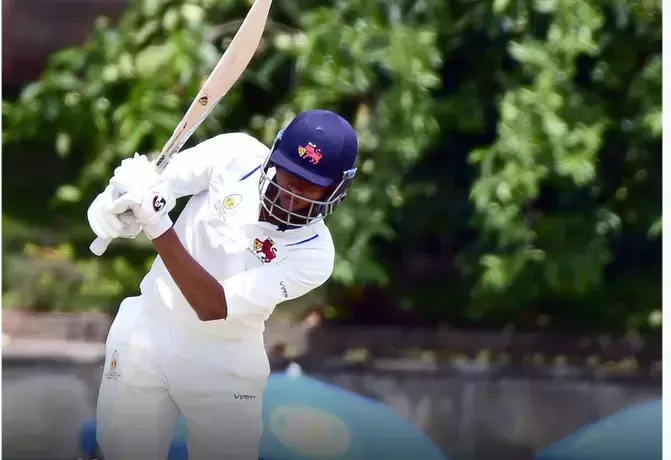 അഞ്ച് വിക്കറ്റിന് 248, യശസ്വിയുടെ ചിറകില് മുംബൈ; രഞ്ജി ഫൈനലില് ആദ്യ ദിനം ഭേദപ്പെട്ട സ്കോര് അഞ്ച് വിക്കറ്റിന് 248, യശസ്വിയുടെ ചിറകില് മുംബൈ; രഞ്ജി ഫൈനലില് ആദ്യ ദിനം ഭേദപ്പെട്ട സ്കോര്