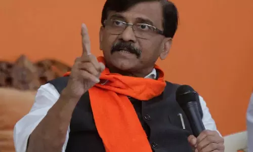 മഹാരാഷ്ട്രയിൽ നിയമസഭ പിരിച്ചുവിട്ടേക്കും; സൂചന നൽകി സഞ്ജയ് റാവത്തിന്റെ ട്വീറ്റ് മഹാരാഷ്ട്രയിൽ നിയമസഭ പിരിച്ചുവിട്ടേക്കും; സൂചന നൽകി സഞ്ജയ് റാവത്തിന്റെ ട്വീറ്റ്