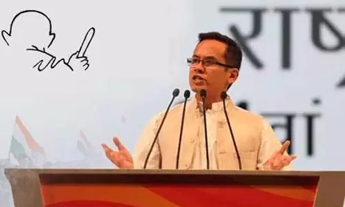 മഹാരാഷ്ട്ര സർക്കാറിനെ അട്ടിമറിക്കുന്നതിന് പകരം അസമിലെ പ്രളയബാധിത പ്രദേശങ്ങൾ സന്ദർശിക്കുകയാണ്  പ്രധാനമന്ത്രി ചെയ്യേണ്ടത്: ഗൗരവ് ഗൊഗോയ്