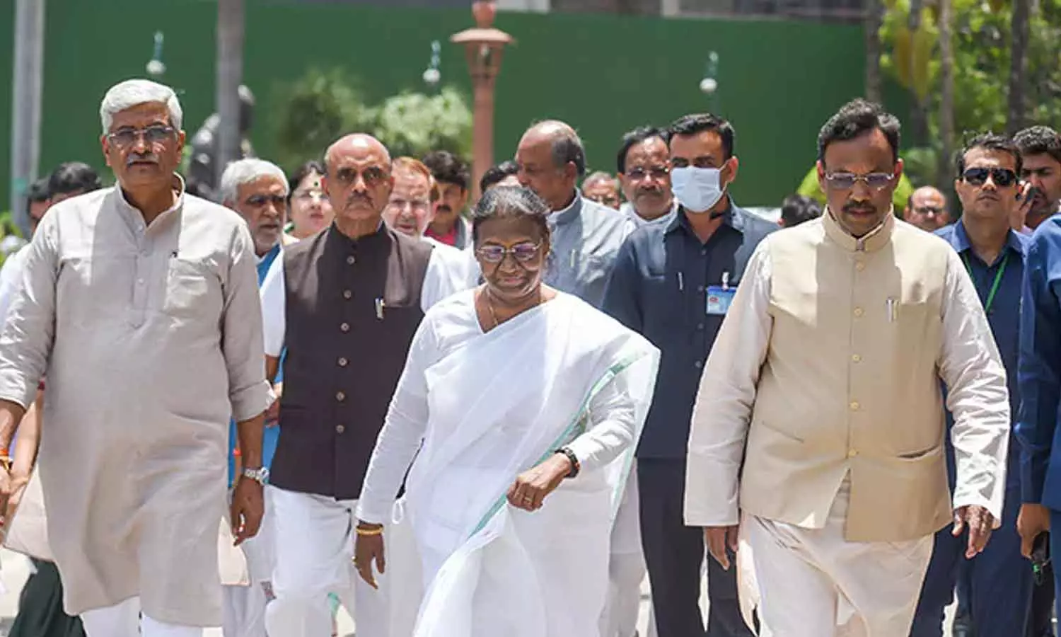 സോണിയാ ഗാന്ധി, മമത, ശരദ് പവാർ; പ്രതിപക്ഷനേതാക്കളുടെ പിന്തുണ തേടി ദ്രൗപദി മുർമു സോണിയാ ഗാന്ധി, മമത, ശരദ് പവാർ; പ്രതിപക്ഷനേതാക്കളുടെ പിന്തുണ തേടി ദ്രൗപദി മുർമു