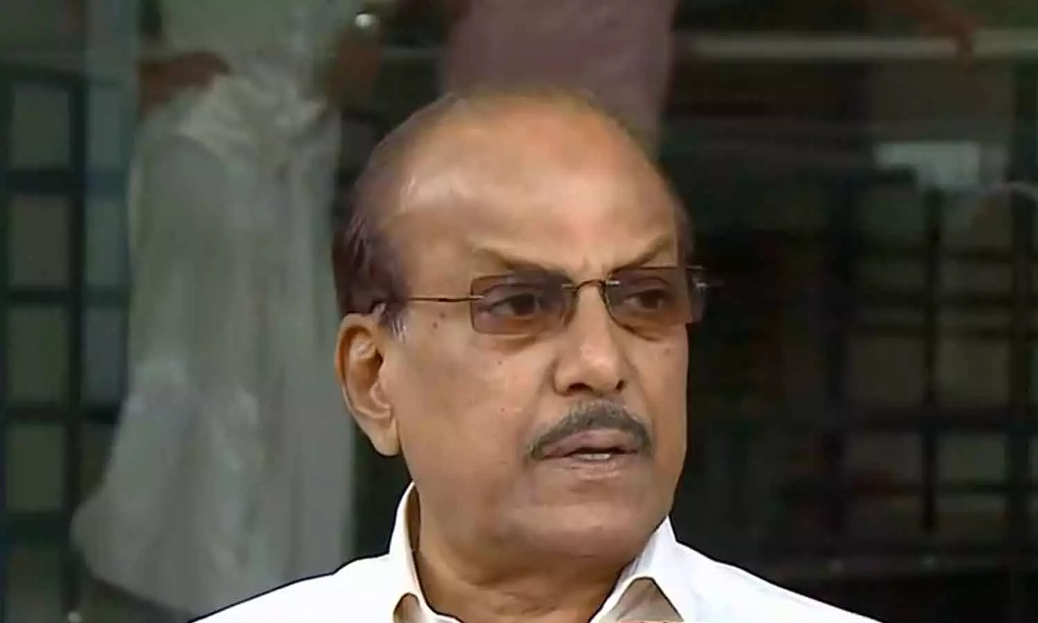 എസ്എഫ്ഐ അക്രമം ആസൂത്രിതം; കേരളത്തിന്റെ സാമൂഹിക മണ്ഡലത്തിൽ വലിയ പ്രത്യാഘാതമുണ്ടാക്കും: കുഞ്ഞാലിക്കുട്ടി എസ്എഫ്ഐ അക്രമം ആസൂത്രിതം; കേരളത്തിന്റെ സാമൂഹിക മണ്ഡലത്തിൽ വലിയ പ്രത്യാഘാതമുണ്ടാക്കും: കുഞ്ഞാലിക്കുട്ടി