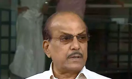 എസ്എഫ്ഐ അക്രമം ആസൂത്രിതം; കേരളത്തിന്റെ സാമൂഹിക മണ്ഡലത്തിൽ വലിയ പ്രത്യാഘാതമുണ്ടാക്കും: കുഞ്ഞാലിക്കുട്ടി എസ്എഫ്ഐ അക്രമം ആസൂത്രിതം; കേരളത്തിന്റെ സാമൂഹിക മണ്ഡലത്തിൽ വലിയ പ്രത്യാഘാതമുണ്ടാക്കും: കുഞ്ഞാലിക്കുട്ടി