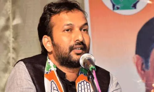 എസ്.എഫ്.ഐ നിരോധിക്കപ്പെടേണ്ട തീവ്രവാദ സംഘടനയെന്ന് പി.സി വിഷ്ണുനാഥ്